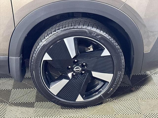 2025 Nissan Kicks SR Intelligent AWD
