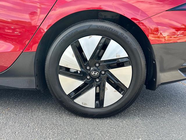 2024 Hyundai IONIQ 6 SE