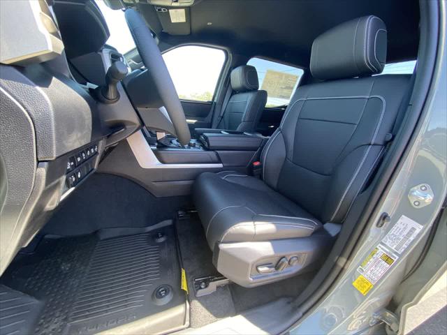 2026 Toyota Tundra SR5 CrewMax 5.5' Bed