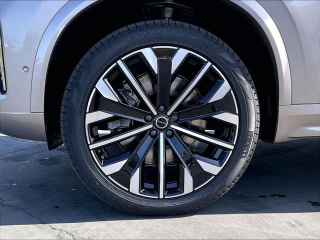 2026 Volvo XC90 Plug-In Hybrid Plus, T8 AWD, Electric/Gasoline, Bright, 7 Seats