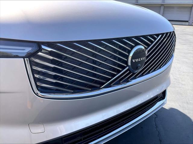 2026 Volvo XC90 Plug-In Hybrid Plus, T8 AWD, Electric/Gasoline, Bright, 7 Seats