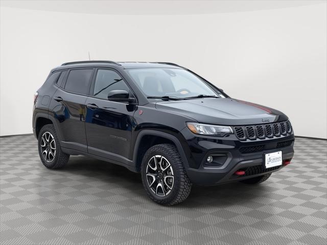 2025 Jeep Compass Trailhawk 4x4