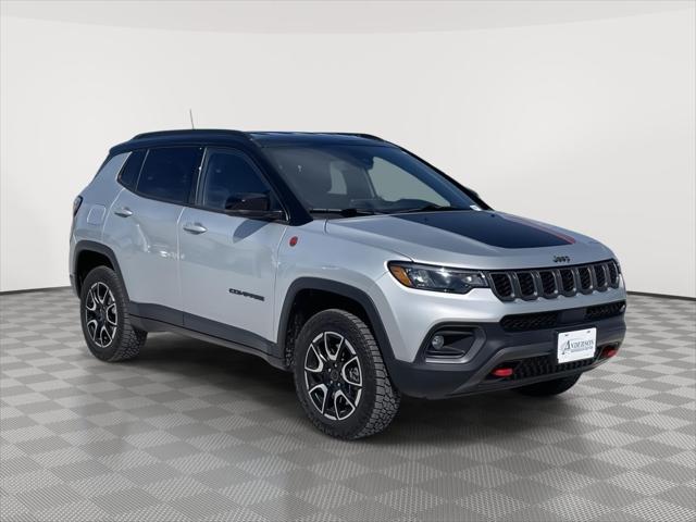2025 Jeep Compass Trailhawk 4x4