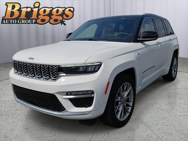 2022 Jeep Grand Cherokee Summit 4x4 for sale in Manhattan, KS