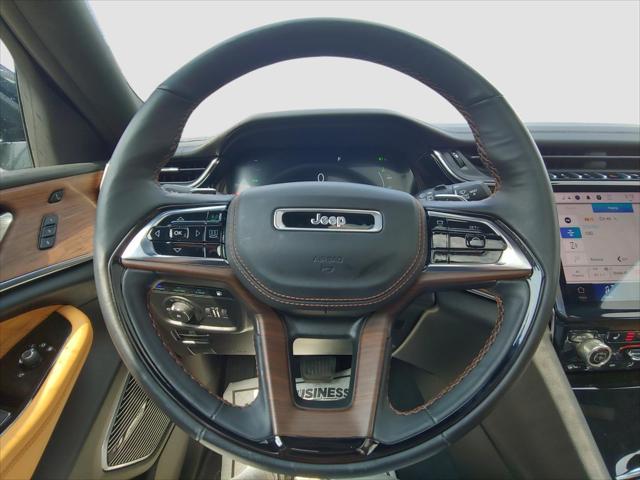 2022 Jeep Grand Cherokee Summit 4x4
