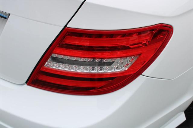 2015 Mercedes-Benz C 250 C 250 Coupe 2D