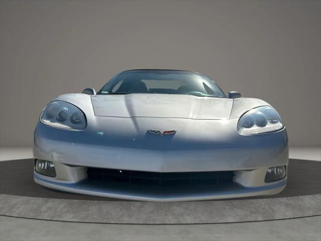 2005 Chevrolet Corvette Convertible 2D