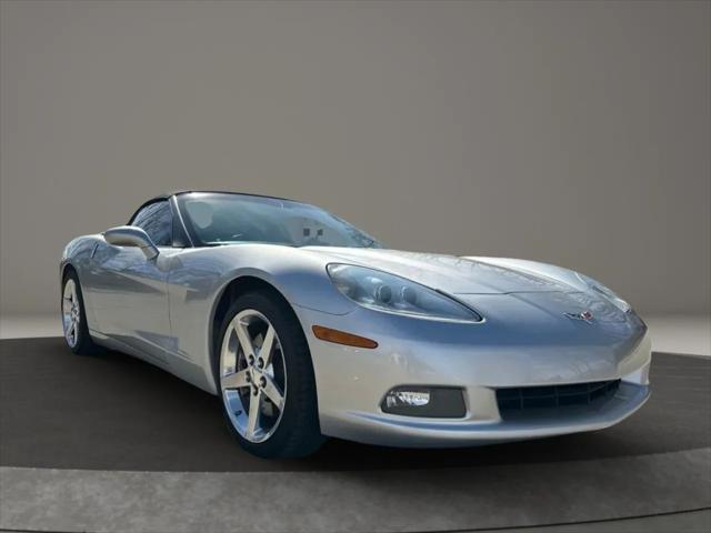 2005 Chevrolet Corvette Convertible 2D