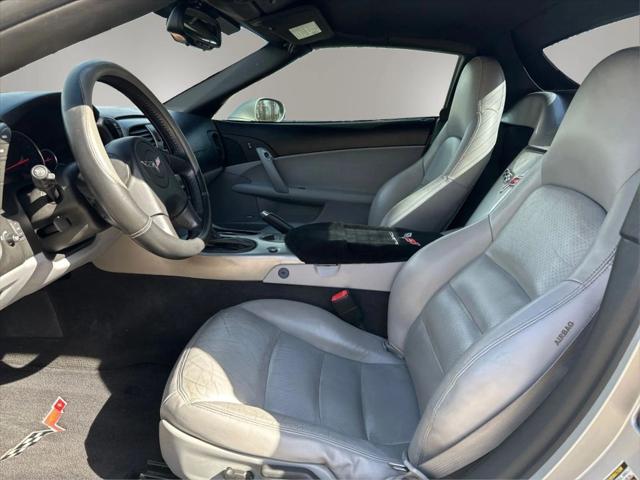 2005 Chevrolet Corvette Convertible 2D