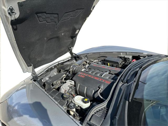 2005 Chevrolet Corvette Convertible 2D