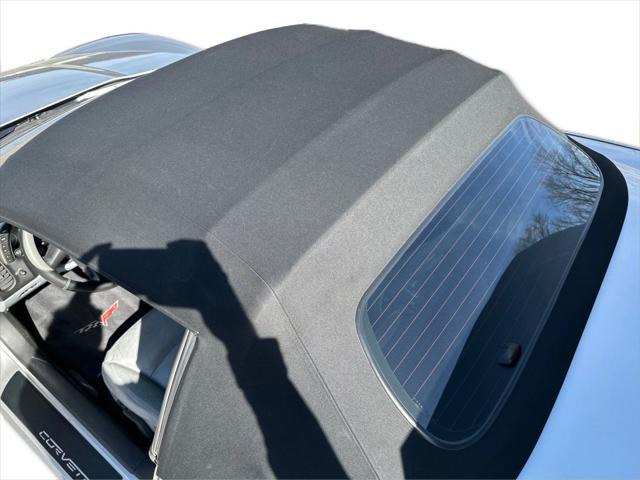 2005 Chevrolet Corvette Convertible 2D