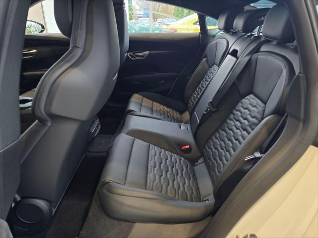 2026 Audi e-tron GT Premium Plus quattro