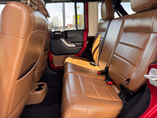 2012 Jeep Wrangler Unlimited Sahara