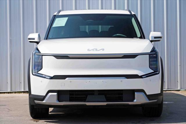 2024 Kia EV9 Wind