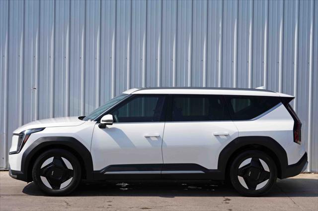 2024 Kia EV9 Wind