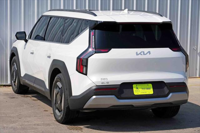 2024 Kia EV9 Wind