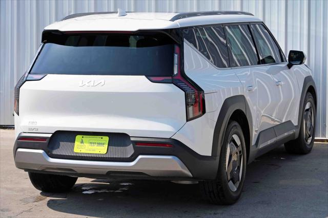 2024 Kia EV9 Wind