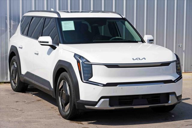 2024 Kia EV9 Wind