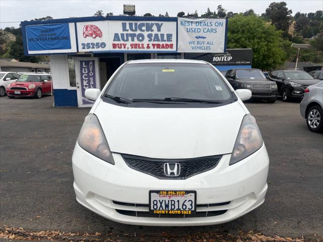 2013 Honda Fit Base 4dr Hatchback 5A