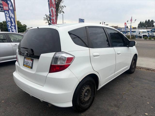 2013 Honda Fit Base 4dr Hatchback 5A
