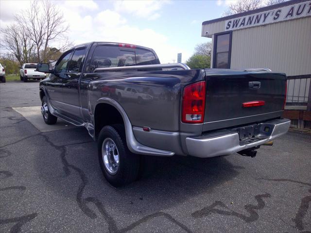2004 Dodge Ram 3500 SLT/Laramie