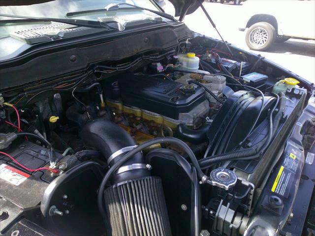 2004 Dodge Ram 3500 SLT/Laramie