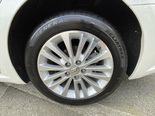 2014 Toyota Avalon Hybrid Limited