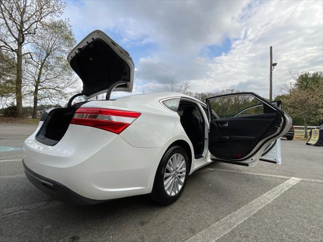 2014 Toyota Avalon Hybrid Limited