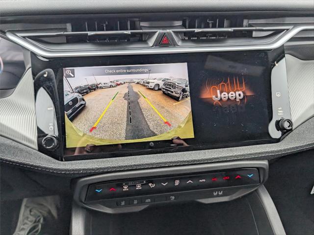 2026 Jeep Cherokee Laredo 4x4