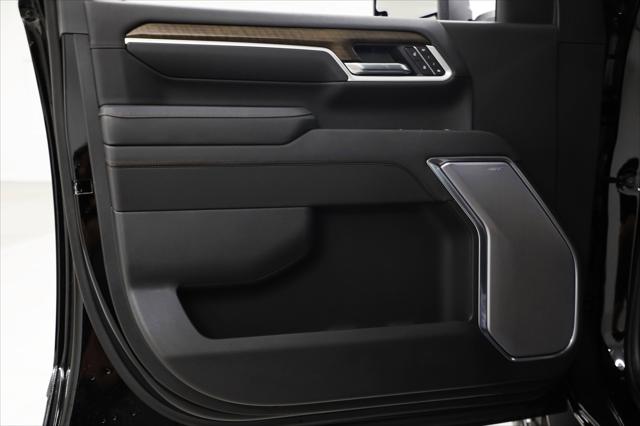 2026 Chevrolet Silverado 2500HD Crew Cab, Standard Bed, High Country, 4WD
