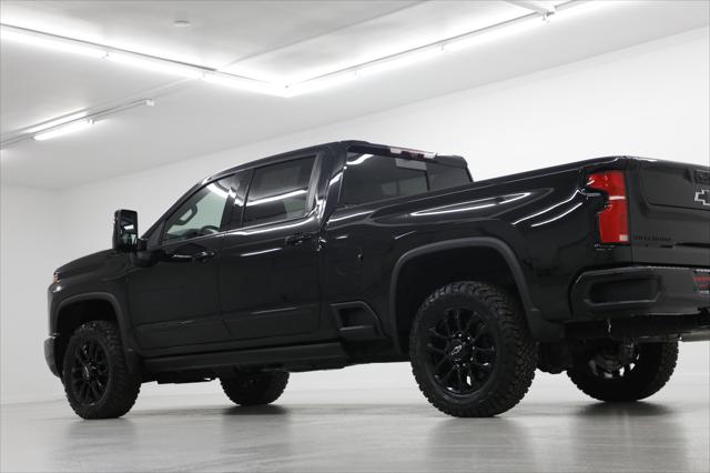 2026 Chevrolet Silverado 2500HD Crew Cab, Standard Bed, High Country, 4WD