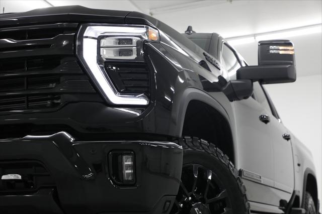 2026 Chevrolet Silverado 2500HD Crew Cab, Standard Bed, High Country, 4WD