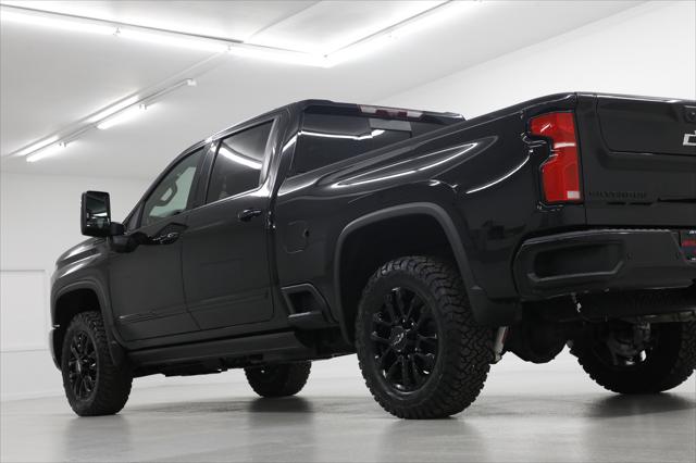 2026 Chevrolet Silverado 2500HD Crew Cab, Standard Bed, High Country, 4WD