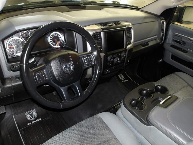 2019 Ram 1500 Classic SLT Crew Cab 4x4 5'7" Box