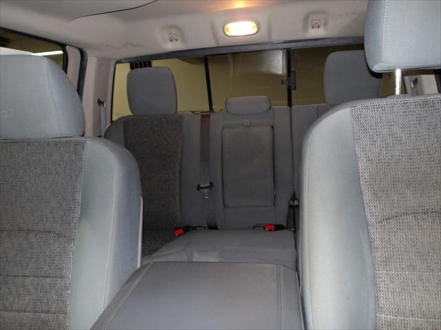 2019 Ram 1500 Classic SLT Crew Cab 4x4 5'7" Box