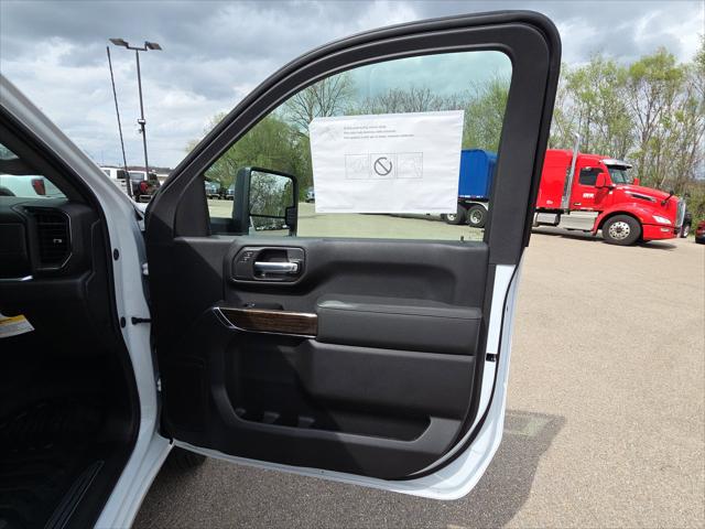 2026 GMC Sierra 3500HD SLE