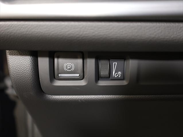2025 Cadillac XT4 AWD Premium Luxury