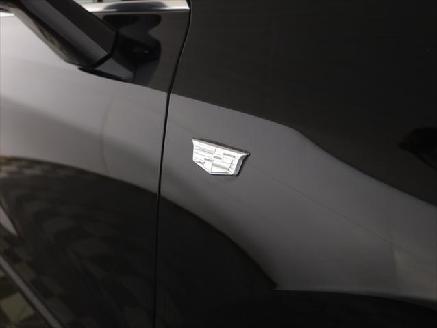 2025 Cadillac XT4 AWD Premium Luxury