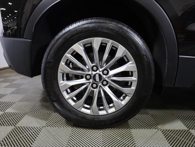 2025 Cadillac XT4 AWD Premium Luxury