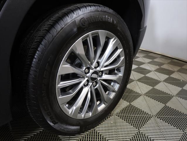 2025 Cadillac XT4 AWD Premium Luxury