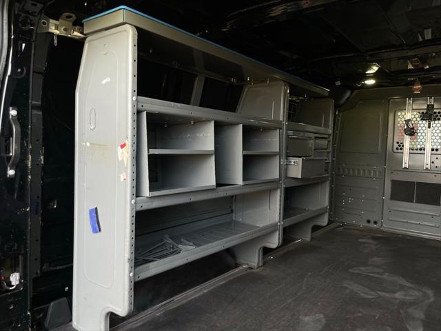 2017 Ford Transit Base