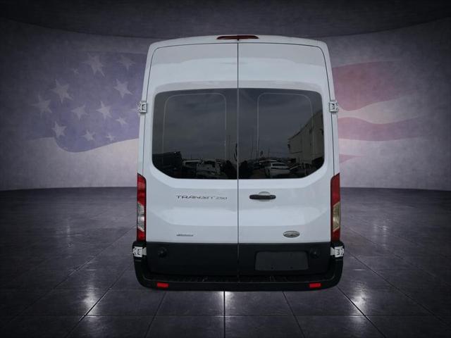 2015 Ford Transit Base