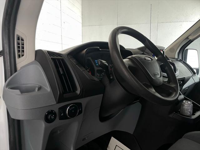 2015 Ford Transit Base