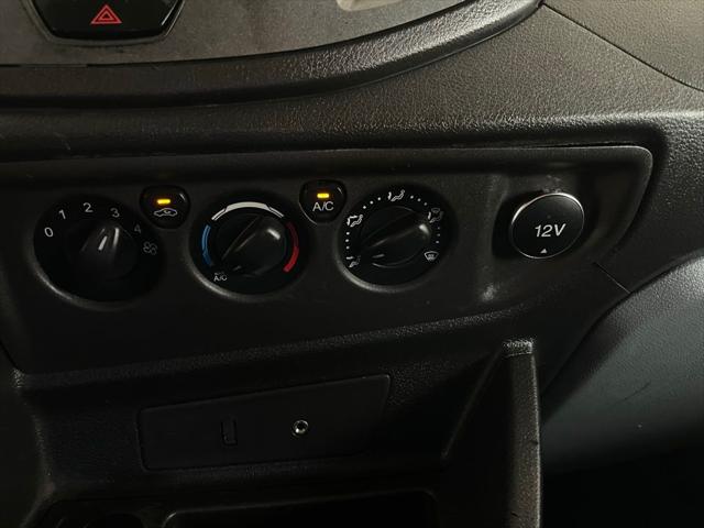 2015 Ford Transit Base