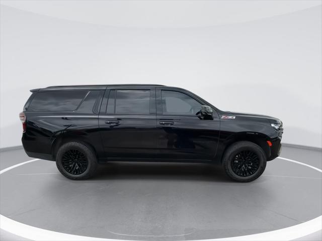 2023 Chevrolet Suburban 4WD Z71