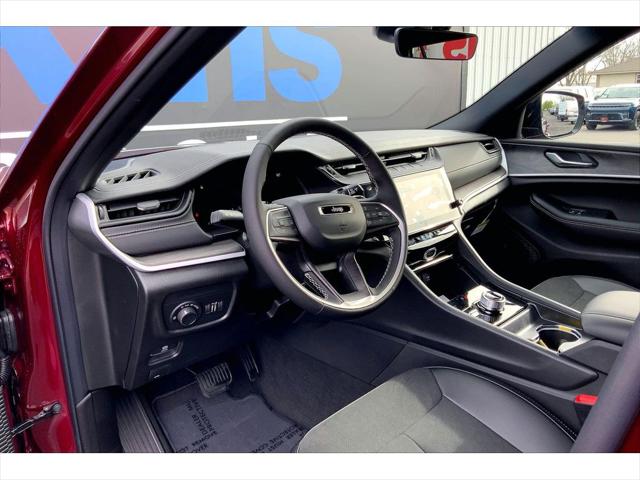 2026 Jeep Grand Cherokee L Altitude 4x4
