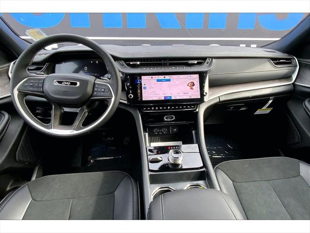 2026 Jeep Grand Cherokee L Altitude 4x4