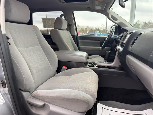 2017 Toyota Sequoia SR5
