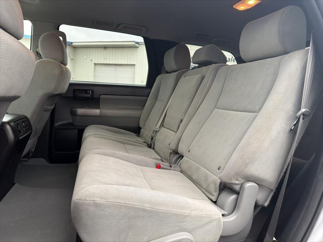 2017 Toyota Sequoia SR5
