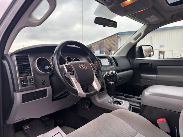 2017 Toyota Sequoia SR5